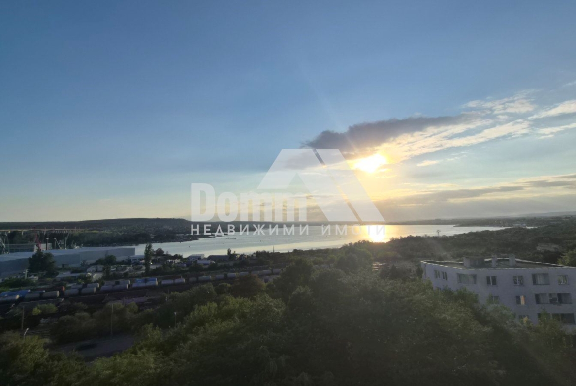 3-стаен - Варна, Погребите - 0