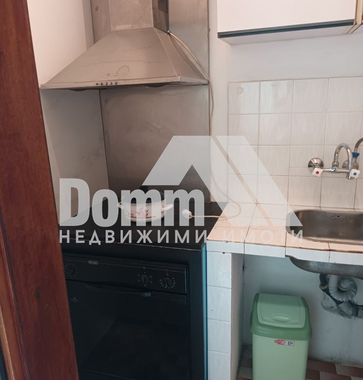 Двустаен с бокс кухня Възраждане, Бургас. - 0