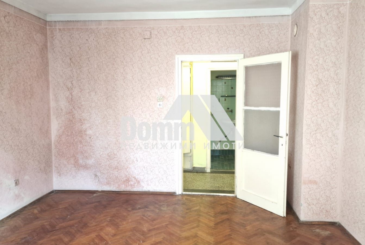 Тристаен Апартамент в Центъра на гр. Бургас - 0